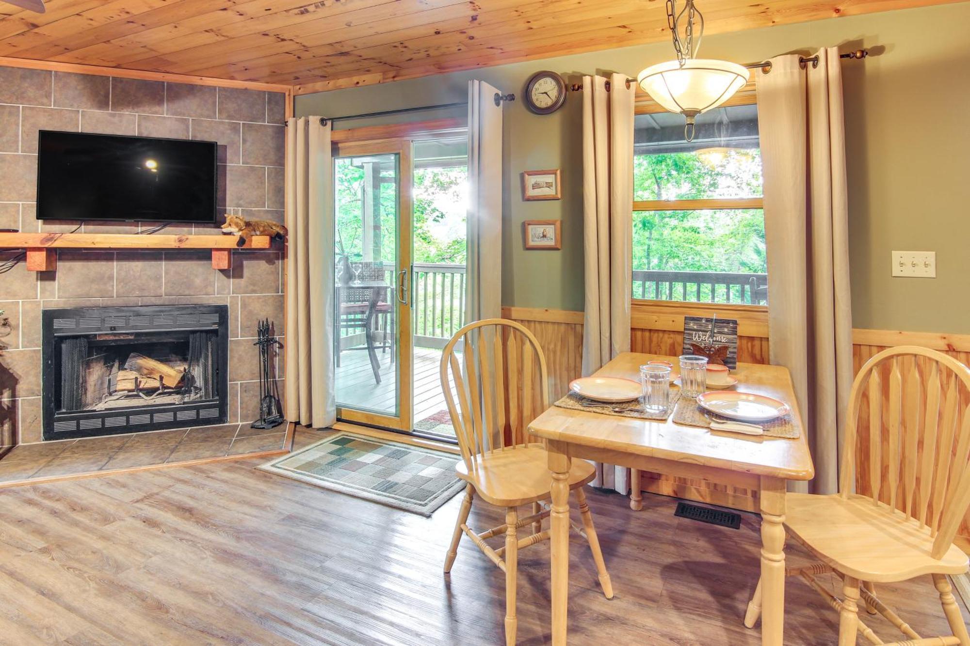 Charming Fox Den Cabin In Whittier With Hot Tub! Extérieur photo