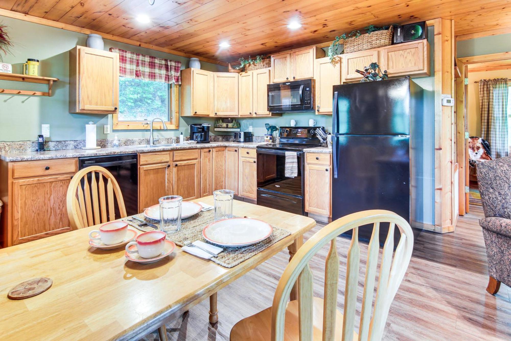 Charming Fox Den Cabin In Whittier With Hot Tub! Extérieur photo