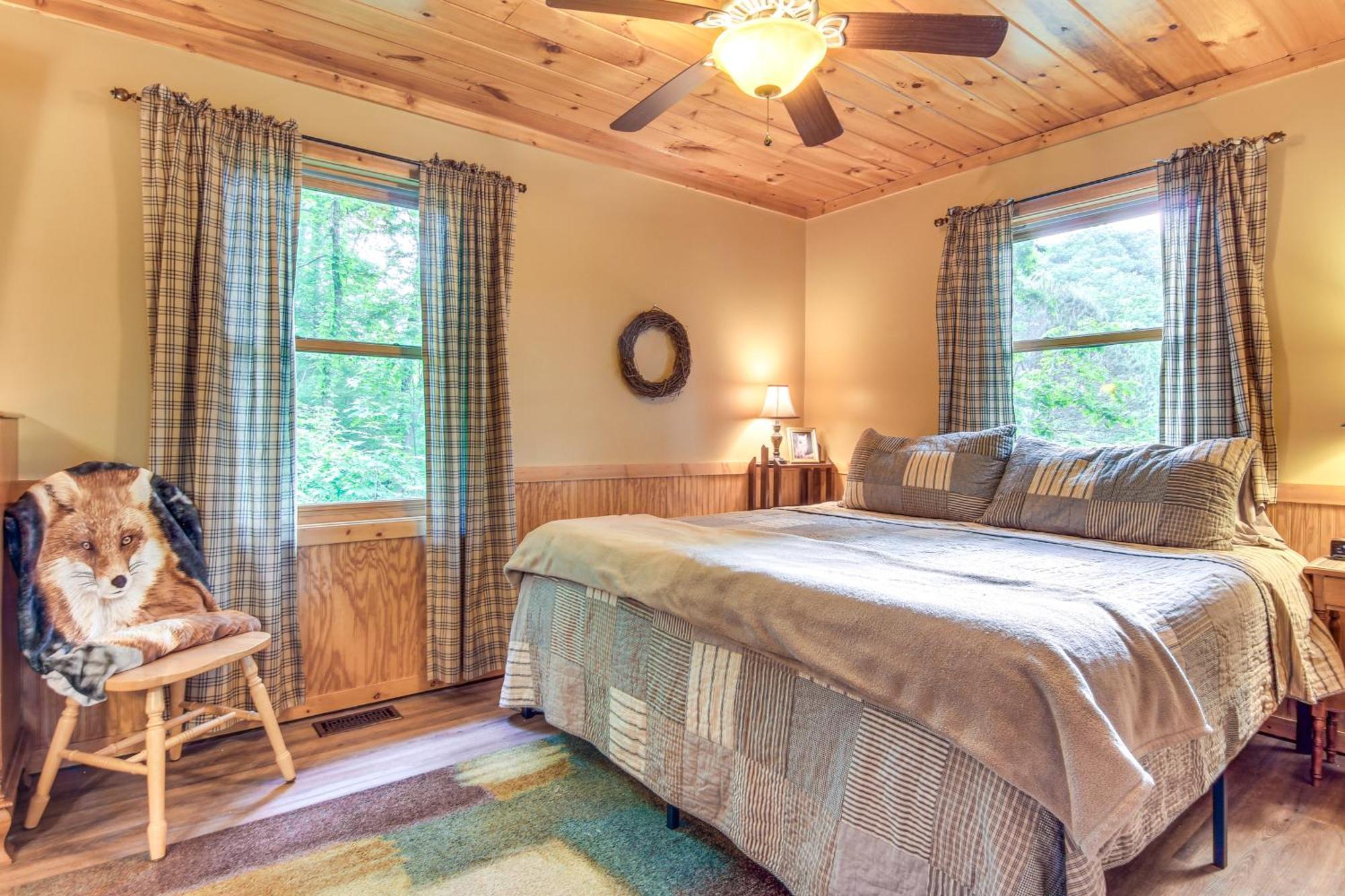 Charming Fox Den Cabin In Whittier With Hot Tub! Extérieur photo